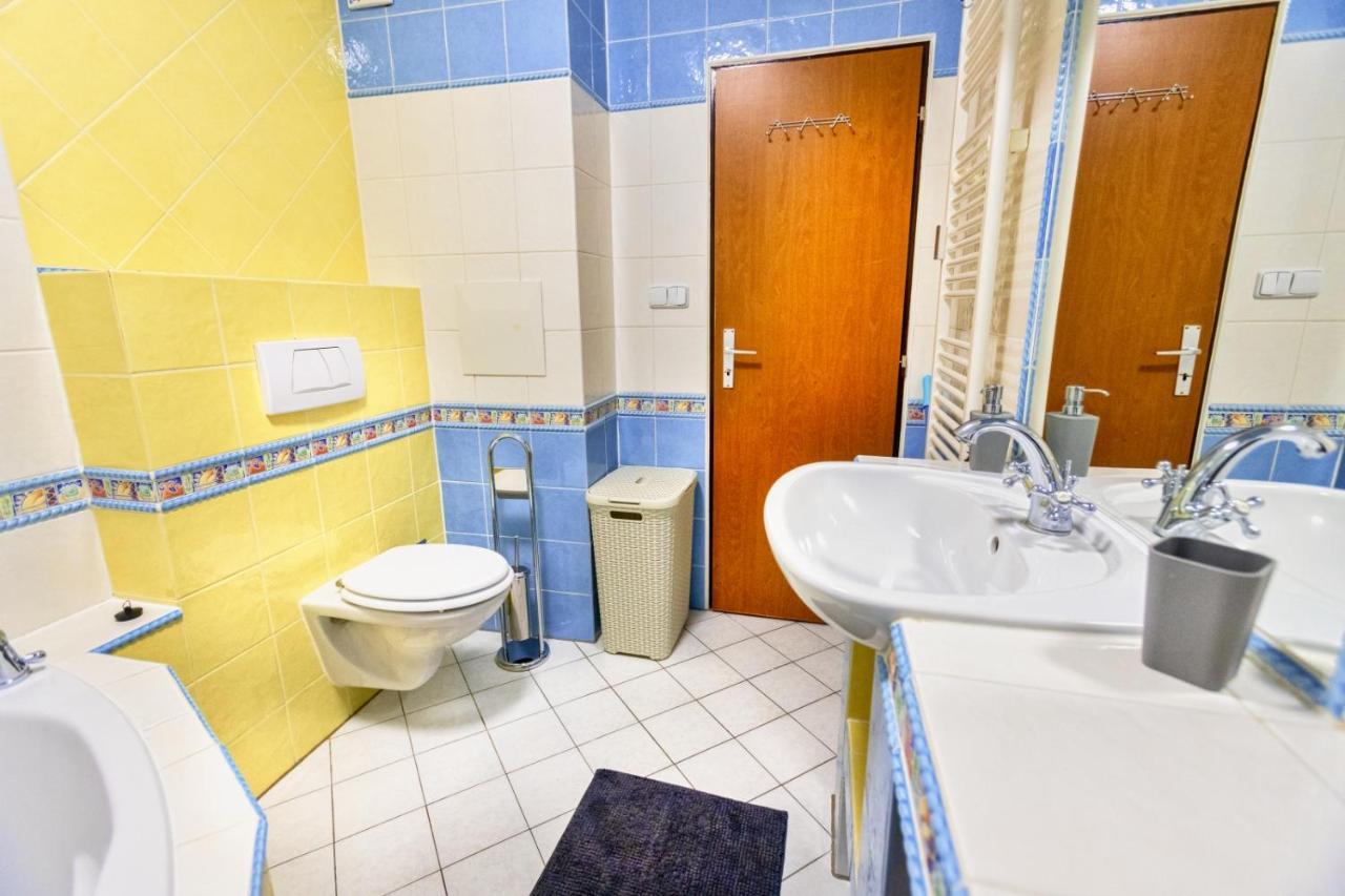 Apartman Hugo Veľký Slavkov Exterior foto